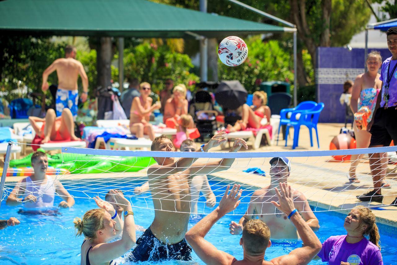 Club Mac Alcudia Hotel Port de Alcudia  Bagian luar foto
